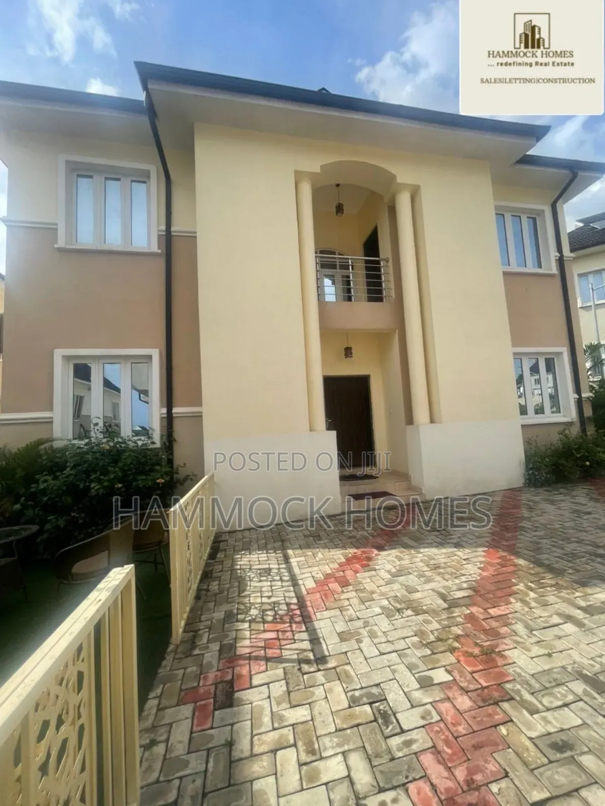 Furnished 5bdrm Duplex in Agodi Gra for sale in Agodi