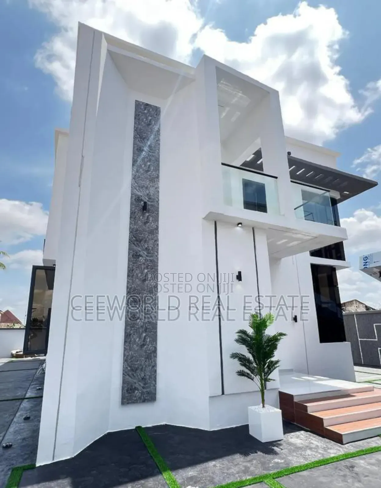 5bdrm Duplex in Arre Avenue Oluyole for sale in Oluyole Estate