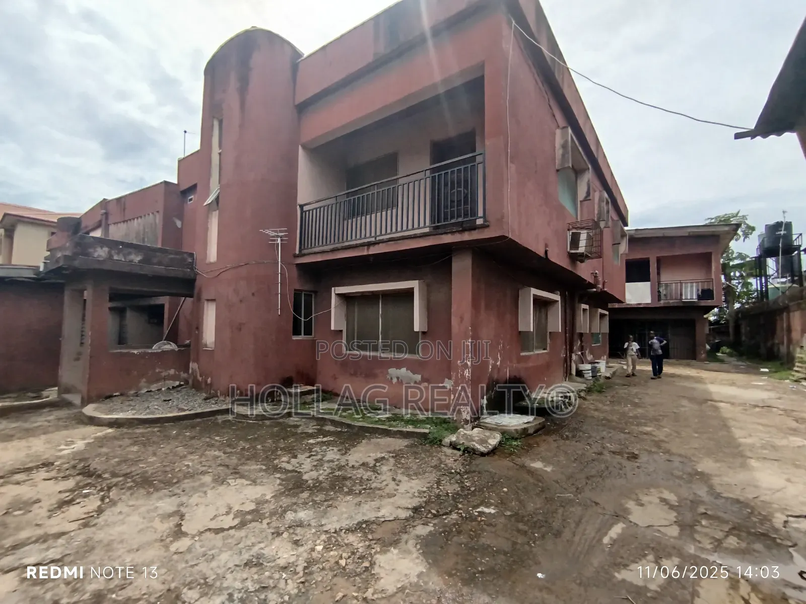 12bdrm House in Ajao Estate for sale in Ajao Estate