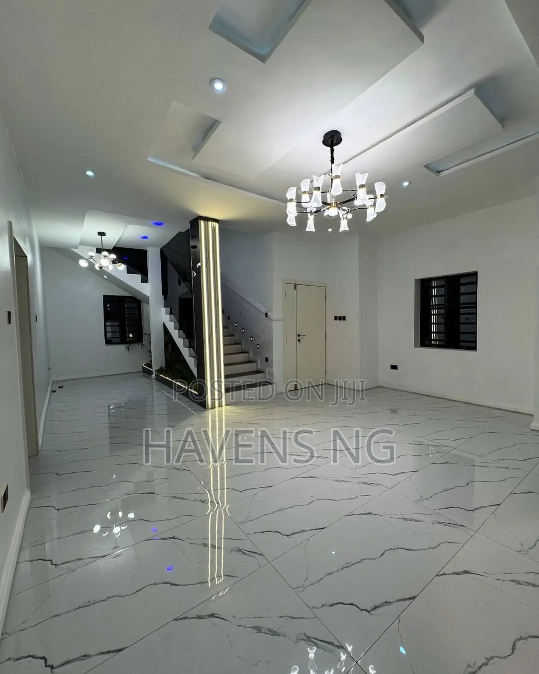 4bdrm Duplex in Eneka for sale in Eneka