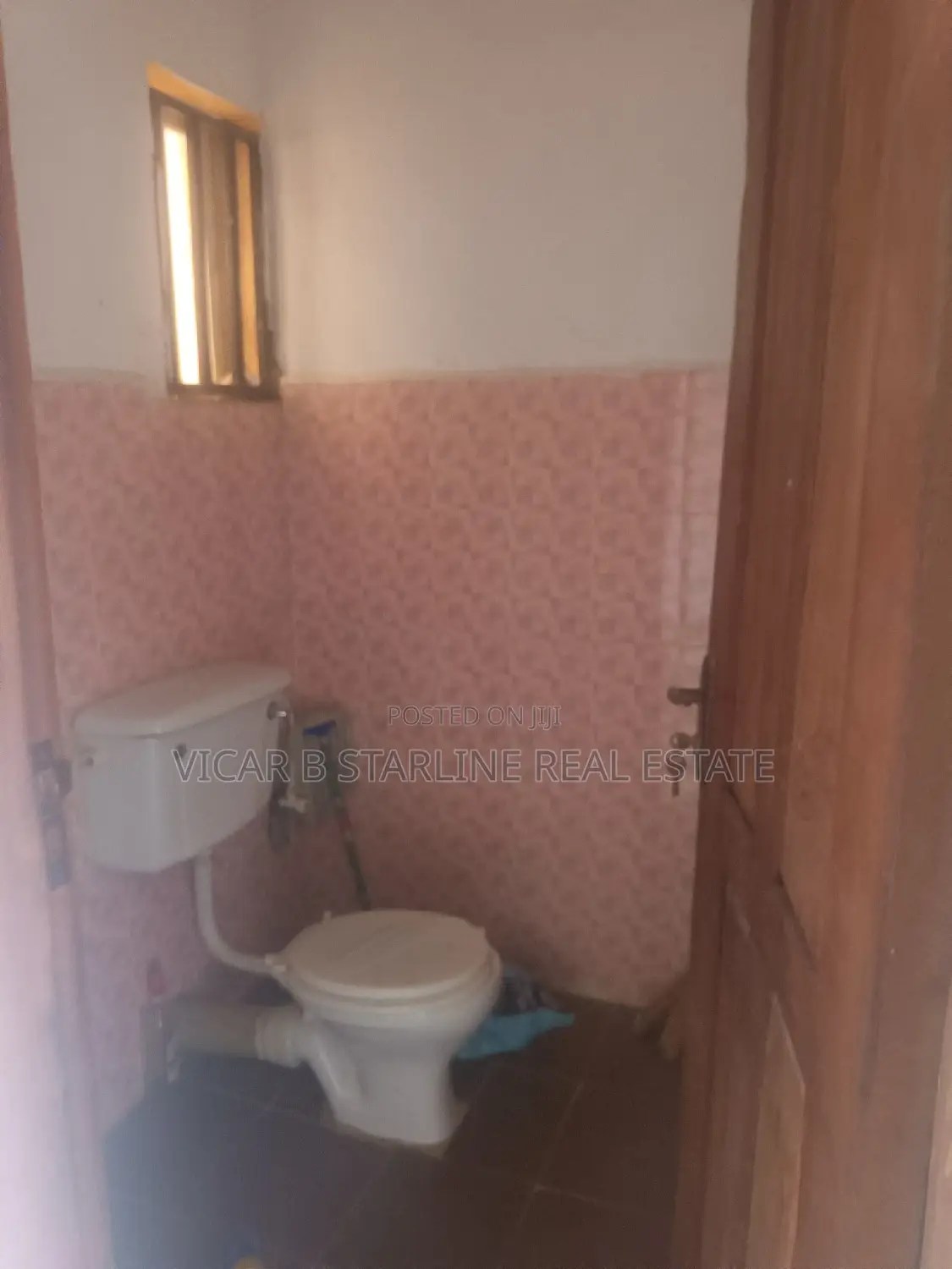 Very Large Office Space With Toilet for Rent at Afikpo Road in Abakaliki