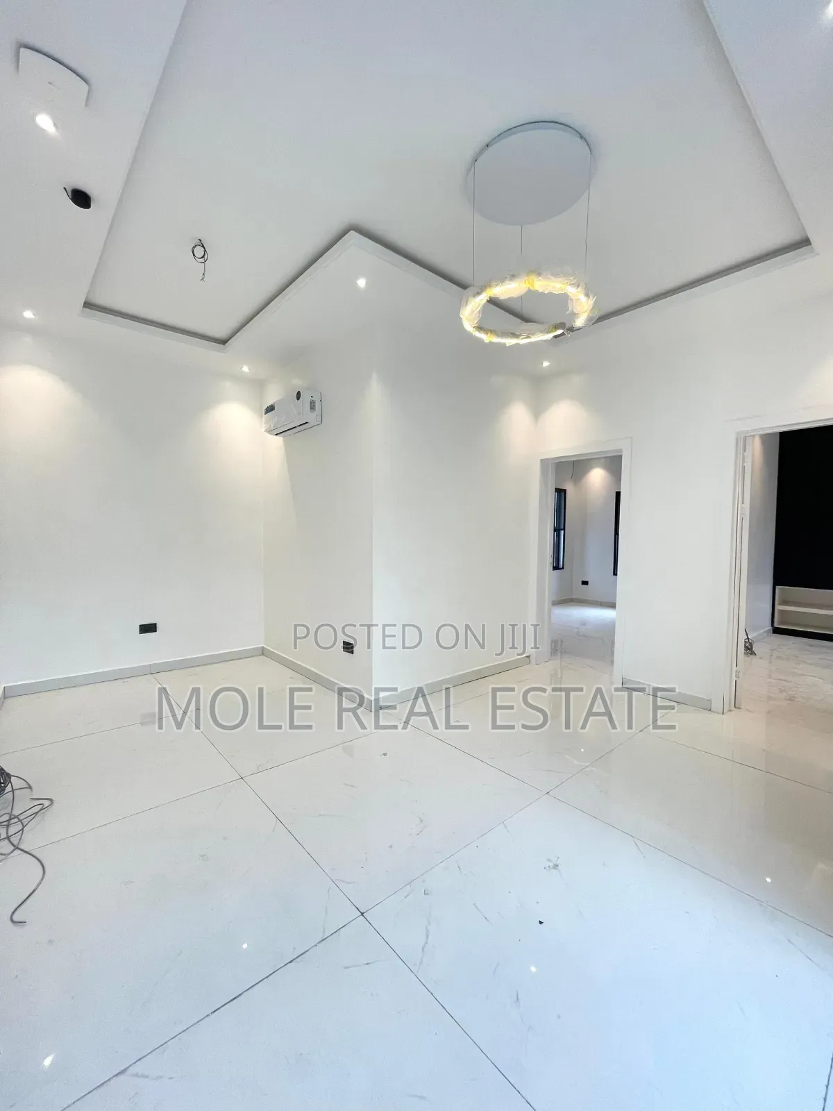 4bdrm Bungalow in Ikotun for sale in Ikotun/Igando
