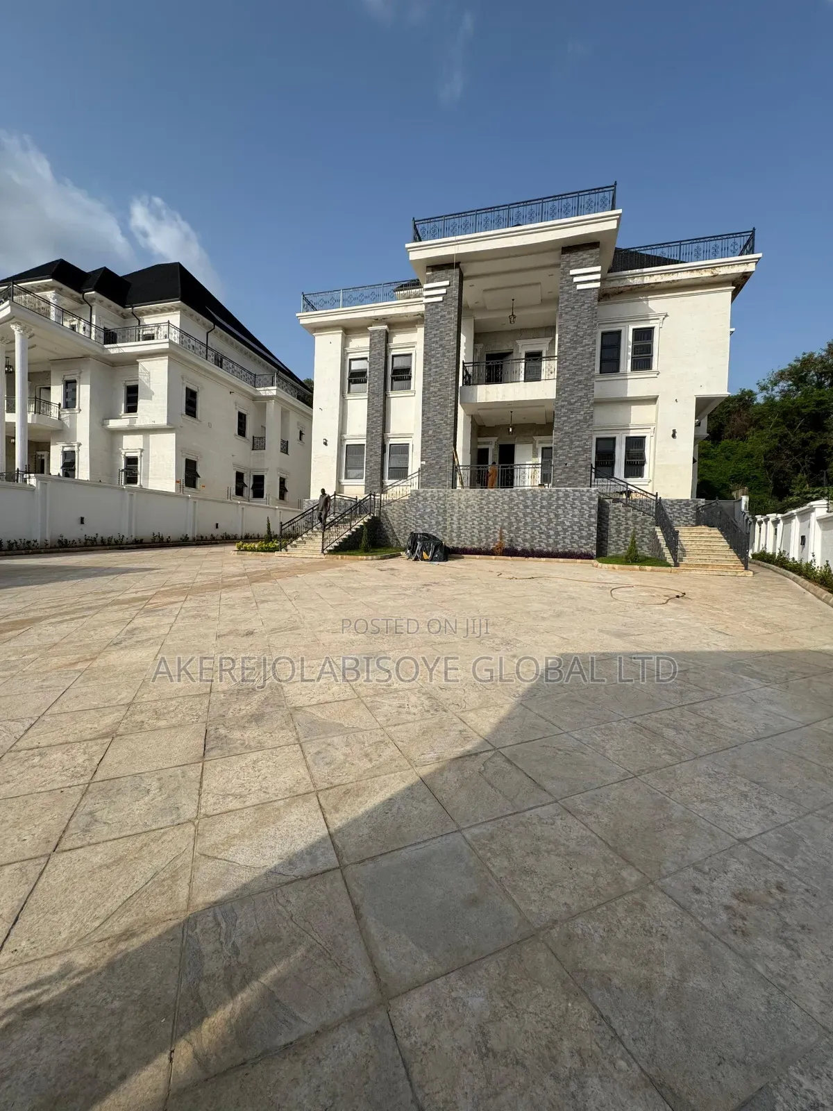 10bdrm Mansion in Maitama Abuja for sale in Maitama