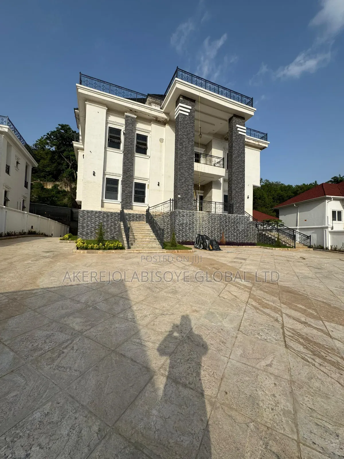 10bdrm Mansion in Maitama Abuja for sale in Maitama