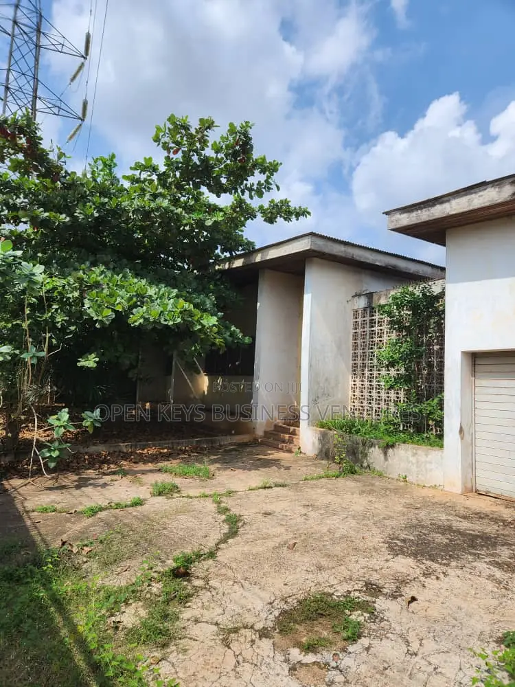 1,700sqm Expansive Plot of Land in Idishin
