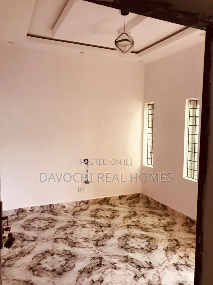 1bdrm Apartment in Sangotedo for sale in Sangotedo