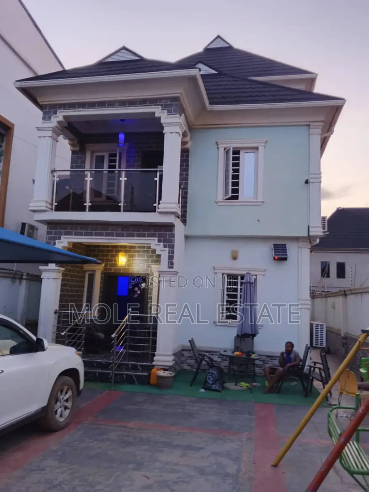 Furnished 5bdrm Duplex in Castle Estate, Ipaja / Ipaja for sale in Ipaja / Ipaja