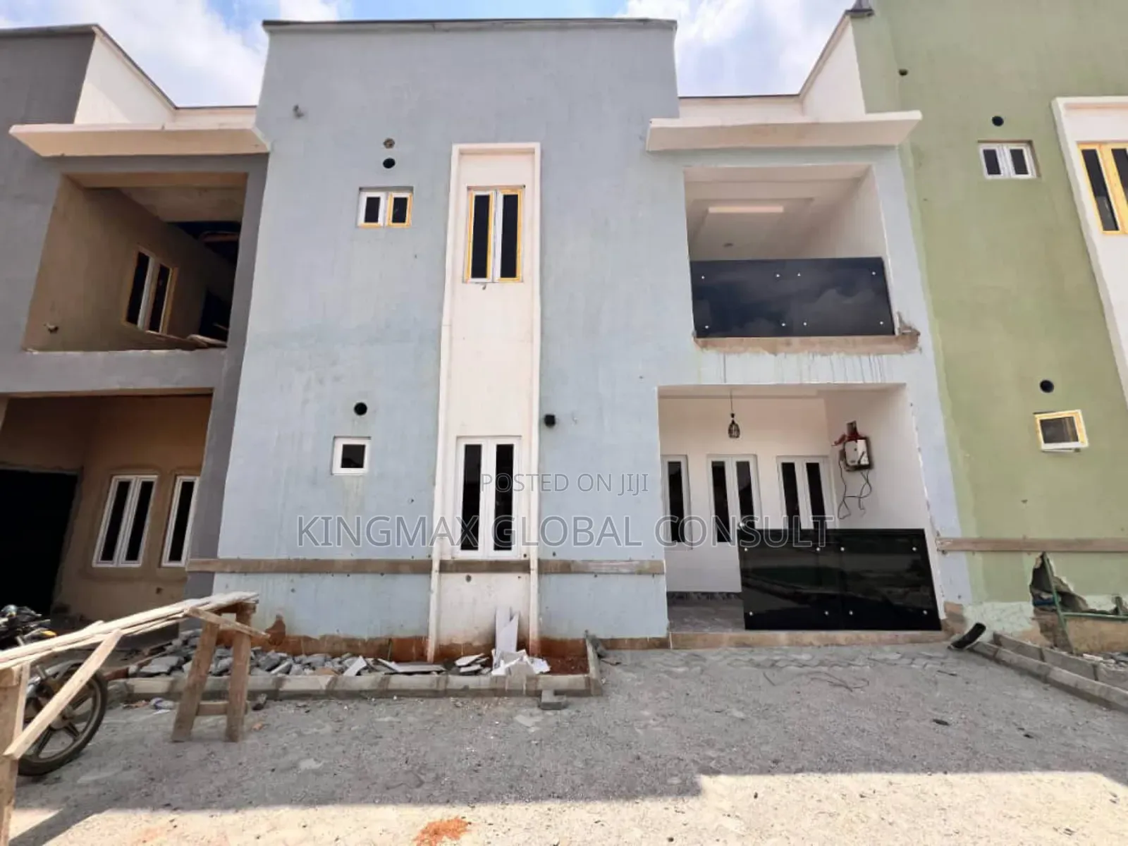 Furnished 4bdrm Townhouse/Terrace in Karsana, After Efab, Gwarinpa in Gwarinpa