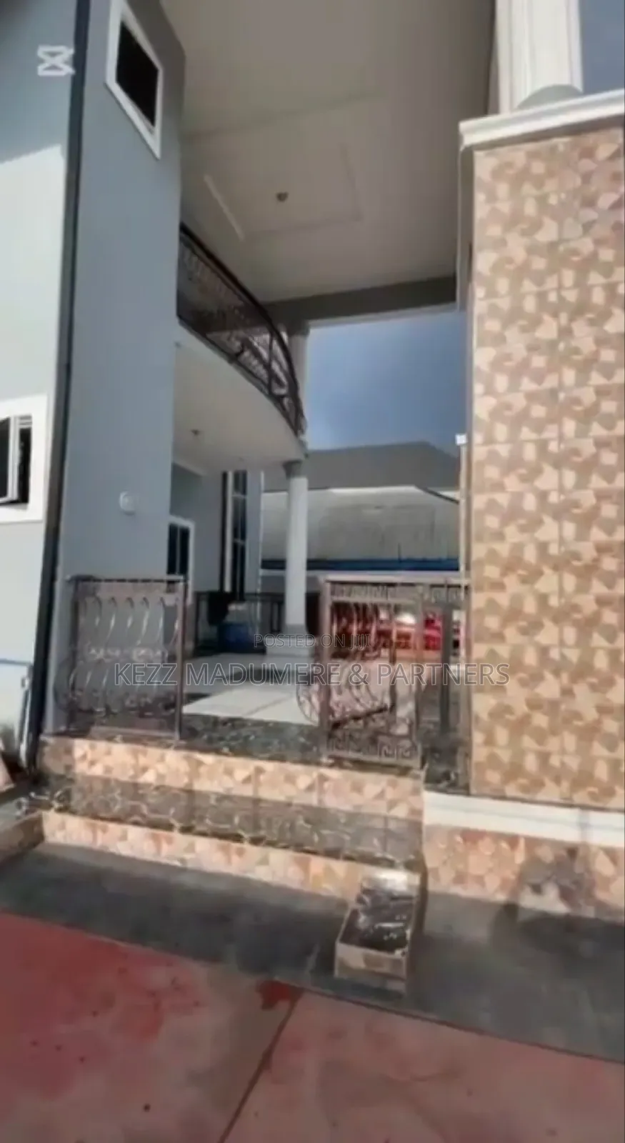 6bdrm Duplex in Radio Estate Nta for sale in Port-Harcourt