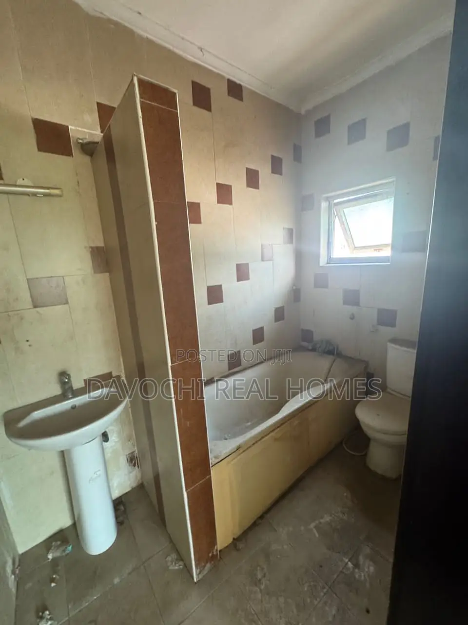 3bdrm Apartment in Ikota/Vgc for rent in Ikota