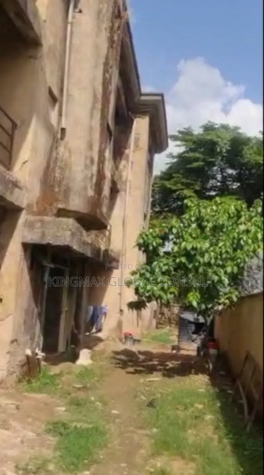 3bdrm Townhouse/Terrace in Maitama Main for sale in Maitama