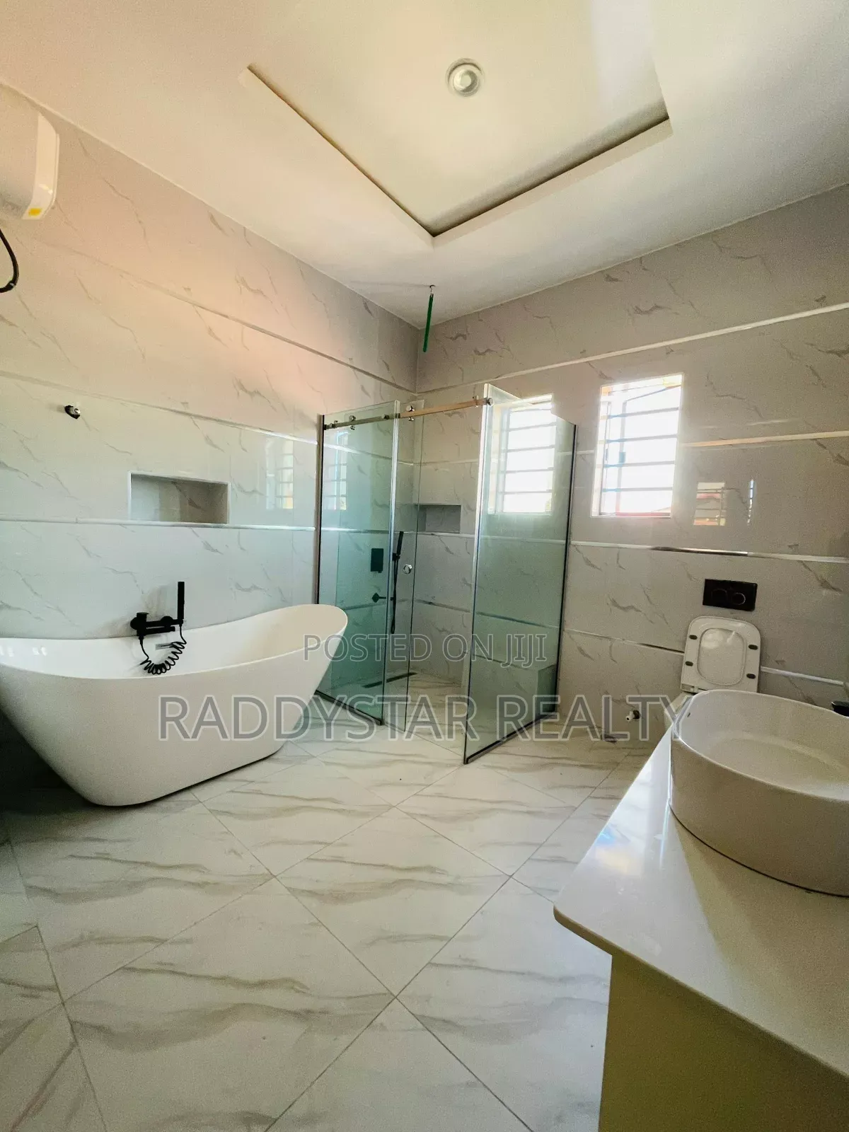 4bdrm Duplex in GRA Phase 2 Shangisha for sale in GRA Phase 2 Shangisha