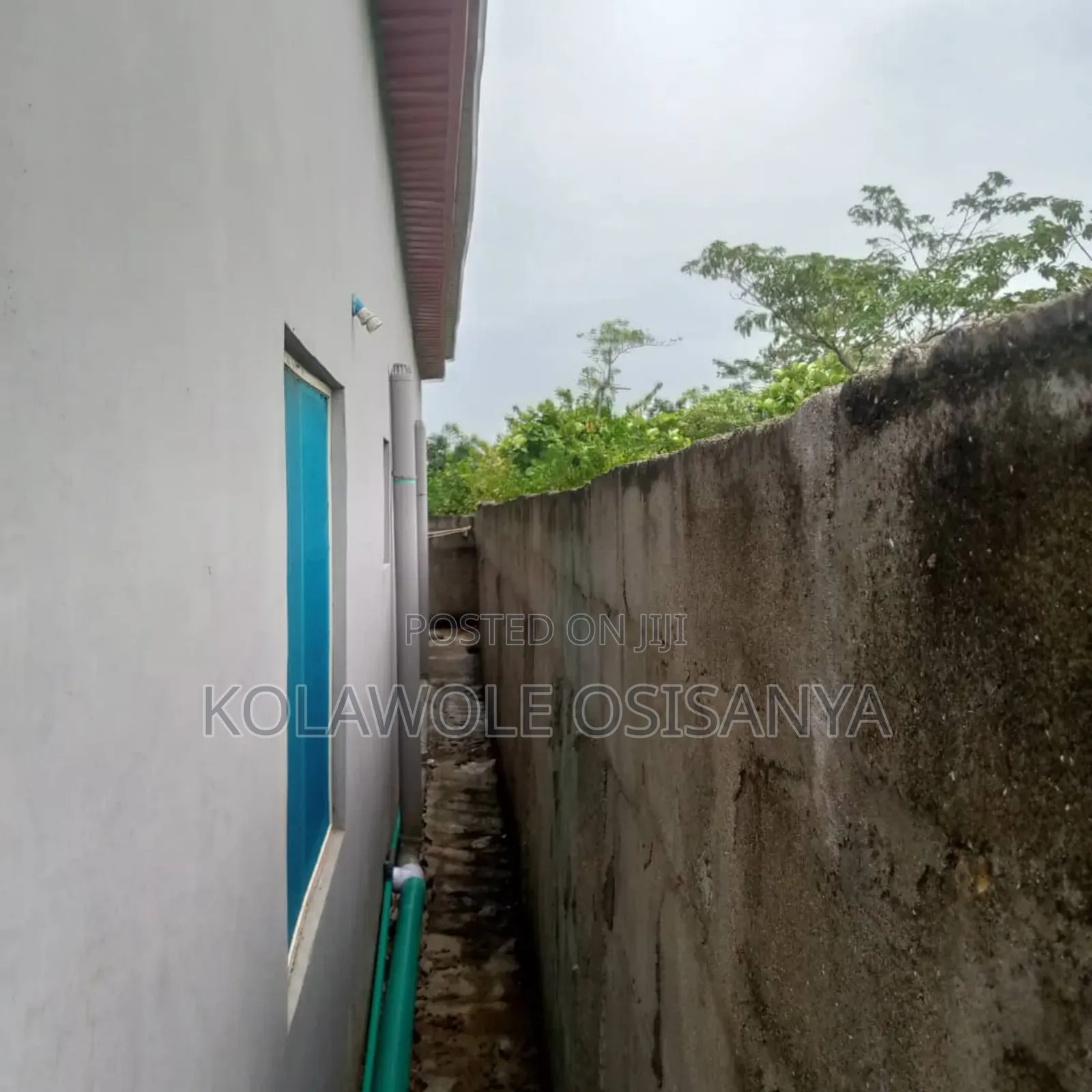 2bdrm Bungalow in Iyawo Estate, Akesan for sale in Akesan