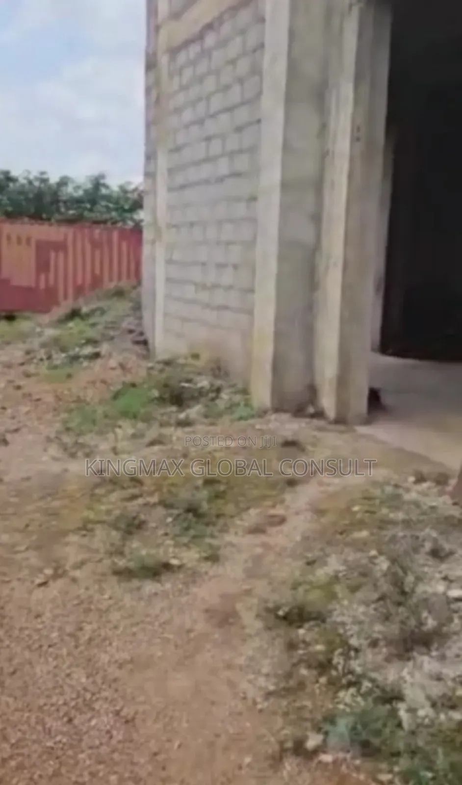 2bdrm Apartment in Highbrow Area Of for sale in Gudu