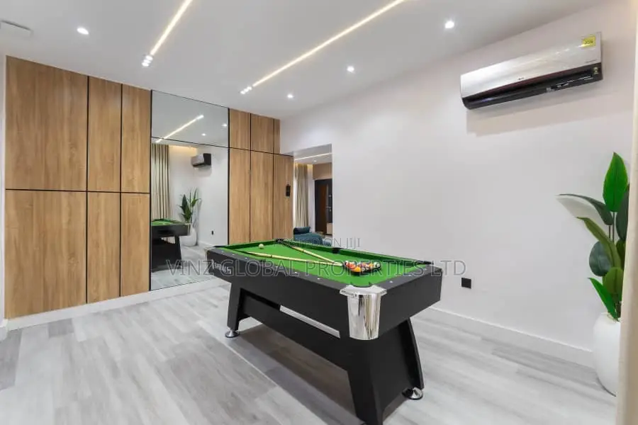 Exquisite 2 Bedroom With Private Cinema Snooker Board in Lekki Phase 1