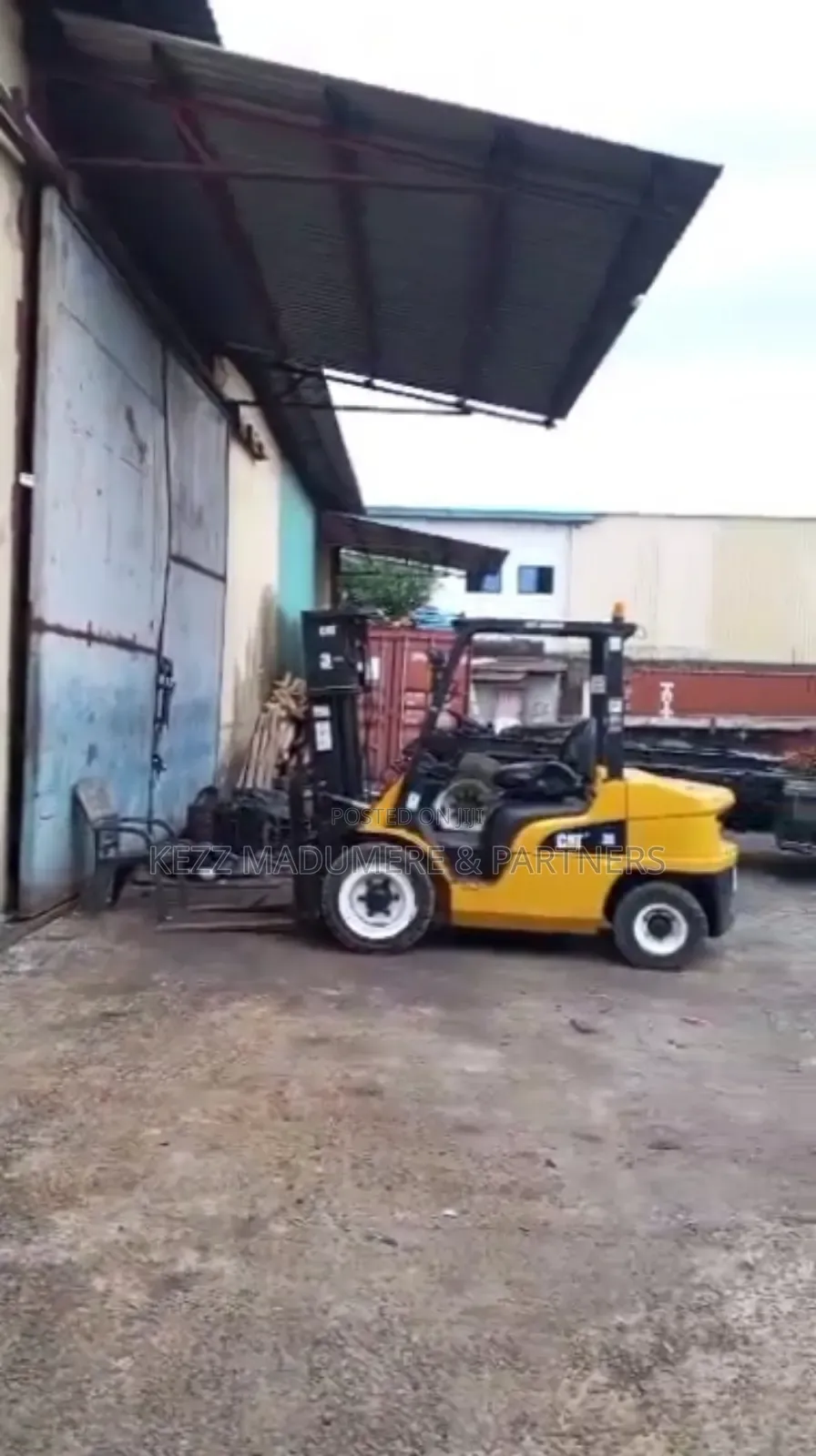 For Sale: 30 Plots With 5 Warehouses at Trans Amadi Ph in Port-Harcourt