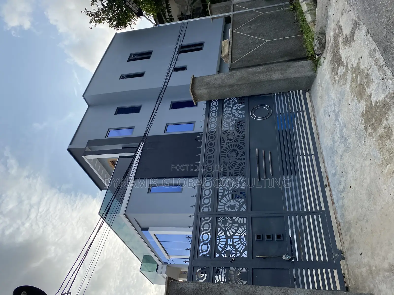 Furnished 5bdrm Duplex in Magodo Phase 2 Gra for sale in GRA Phase 2 Shangisha