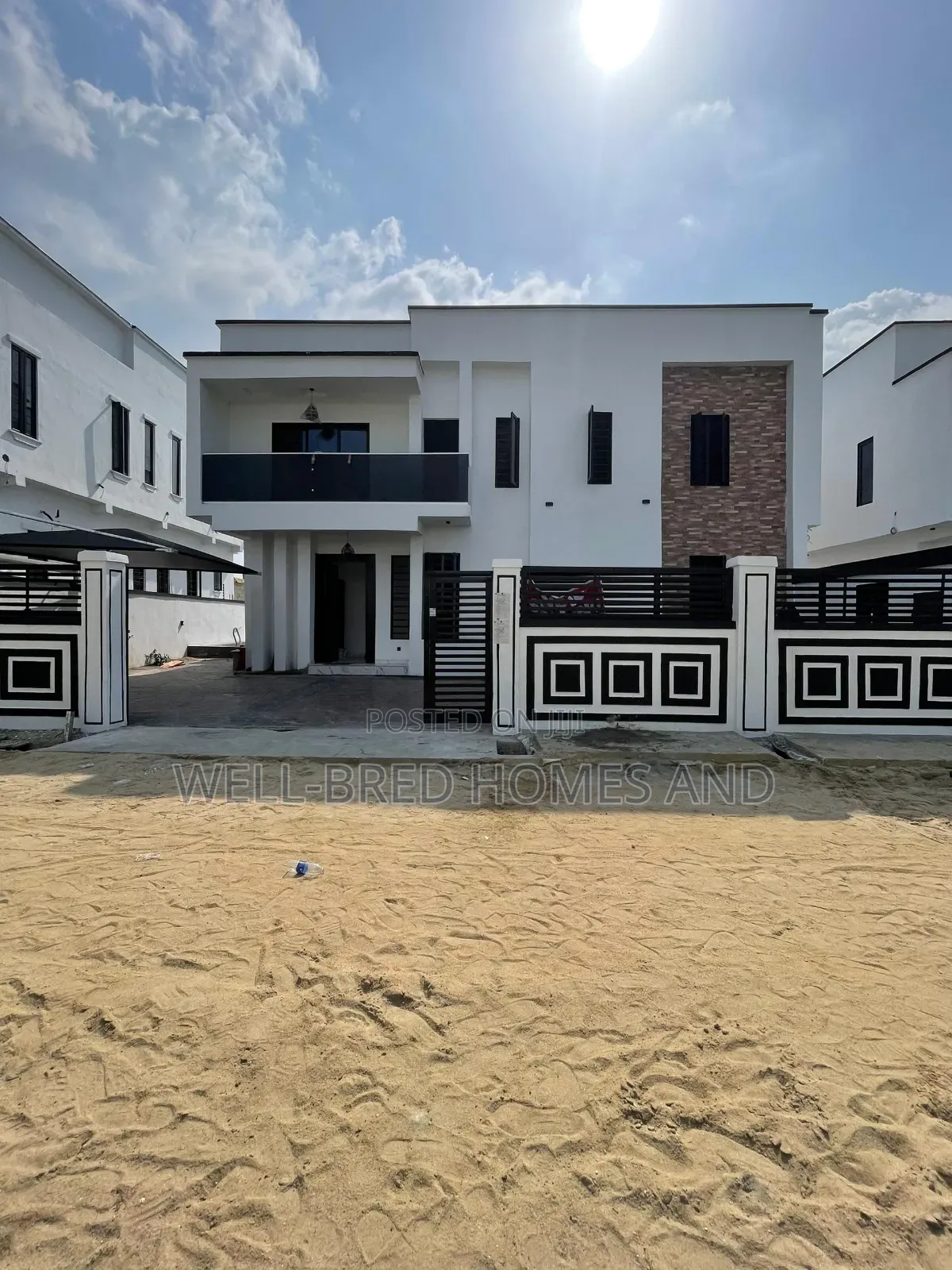 5bdrm Duplex in Ajah Lekki Lagos for sale in Lekki
