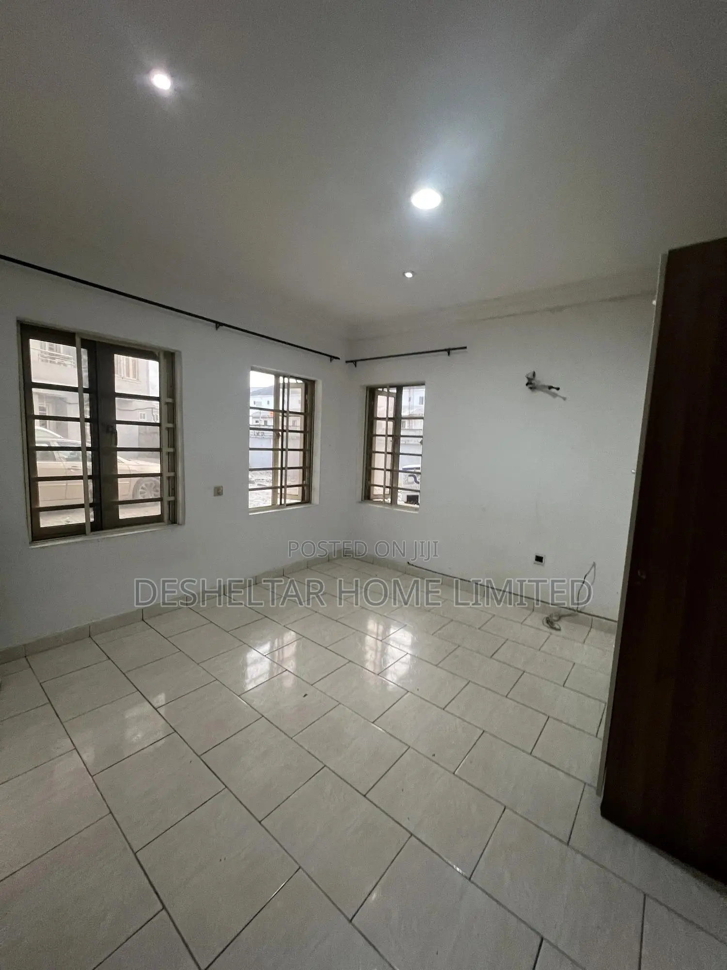 3bdrm Shared Apartment in Southern View Estate, Lekki for rent in Lekki