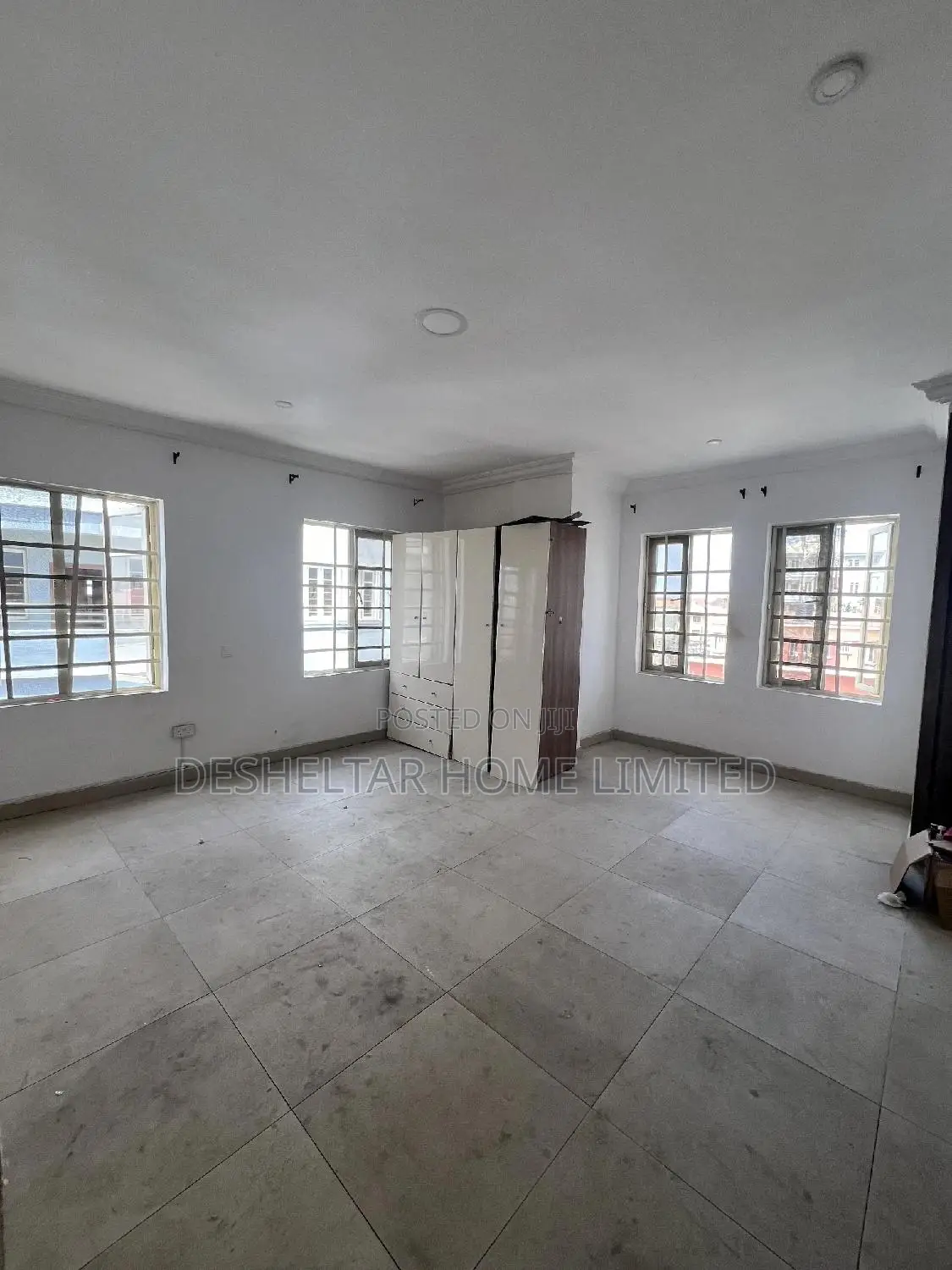 3bdrm Shared Apartment in Tpdc Building, Chevron for rent in Chevron