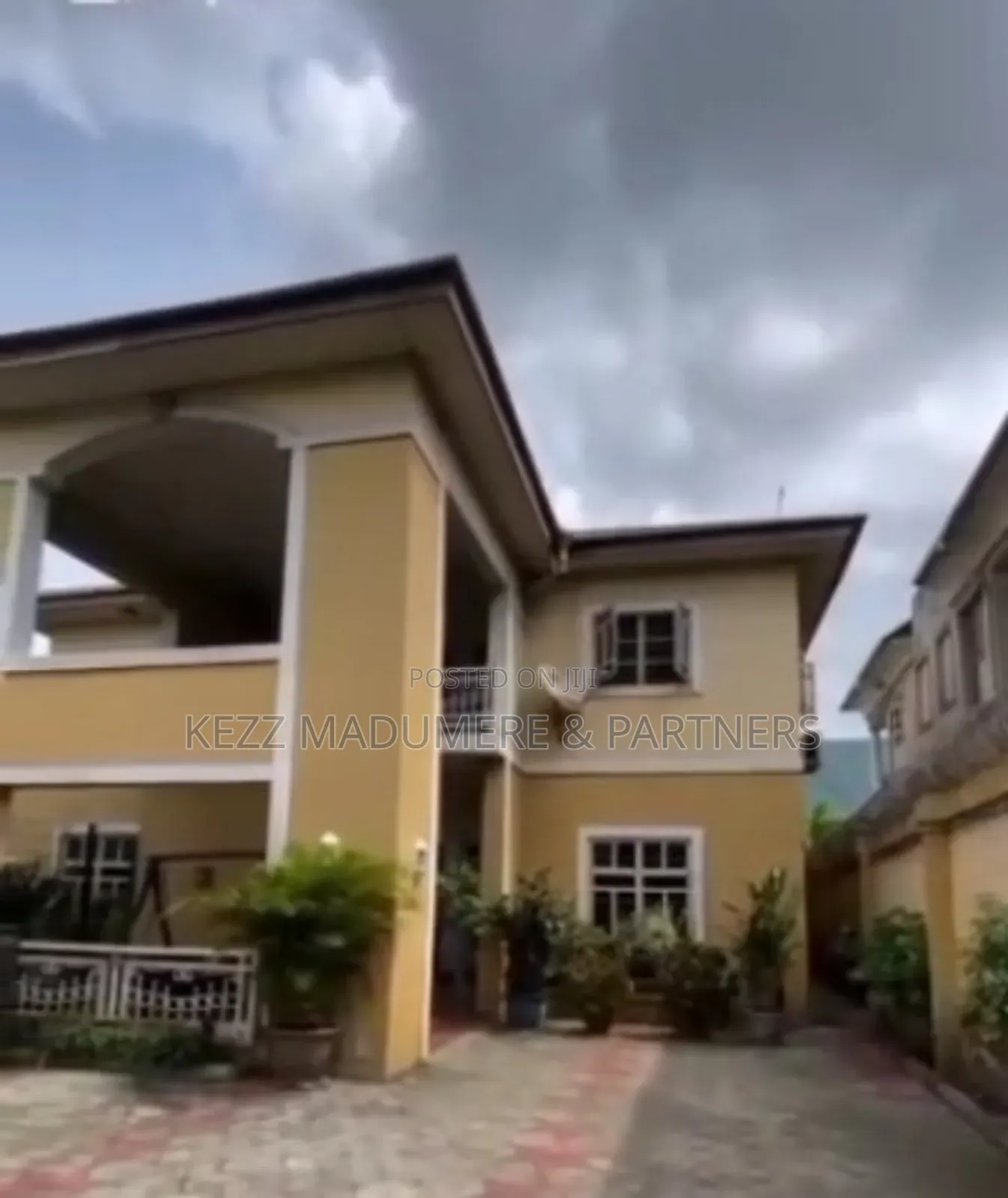4bdrm Duplex in Chinda Ada George for sale in Port-Harcourt