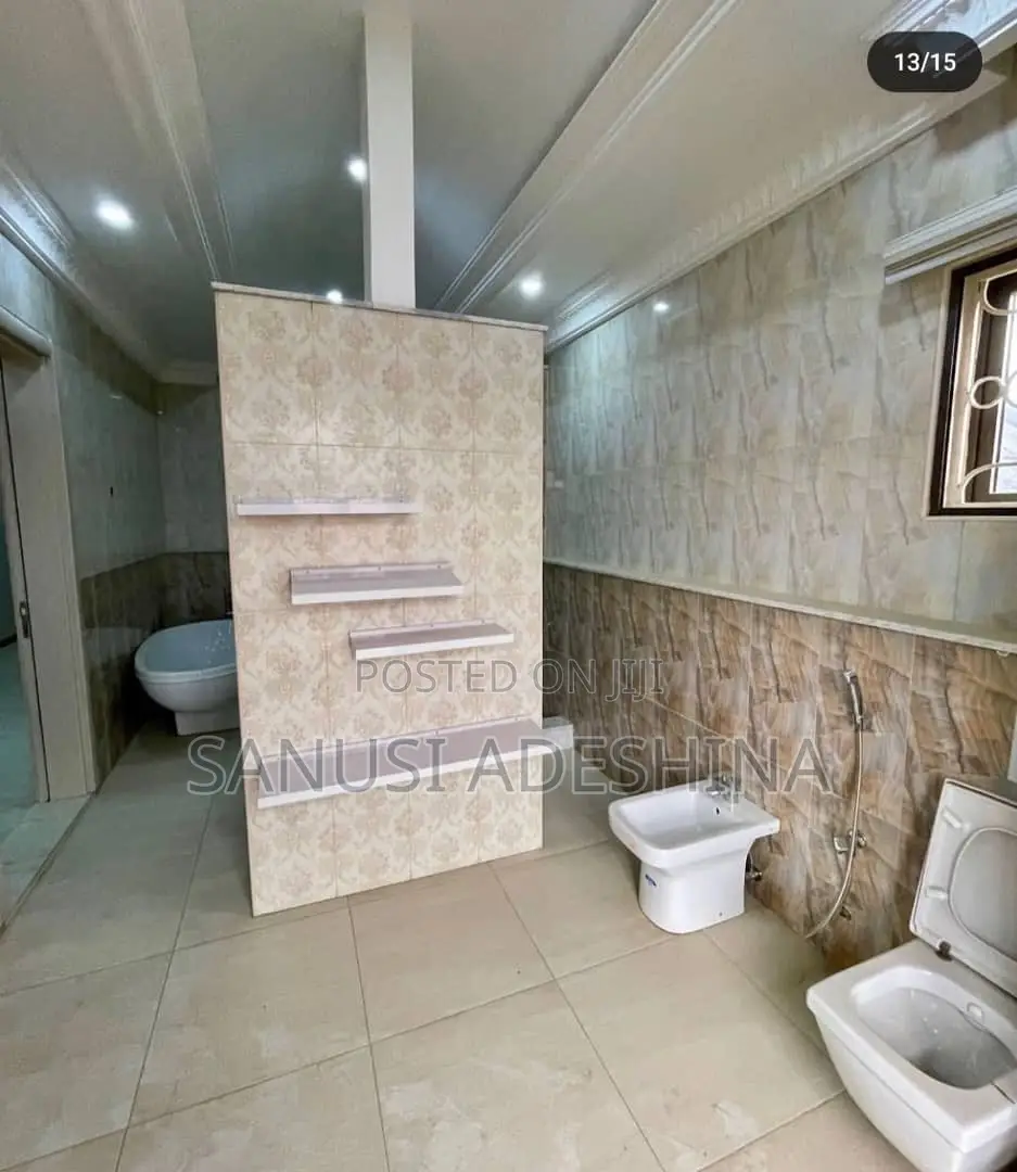 5bdrm Duplex in Gwarimpa Estate Fct, Gwarinpa for sale in Gwarinpa