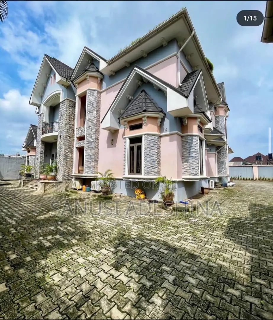 5bdrm Duplex in Gwarimpa Estate Fct, Gwarinpa for sale in Gwarinpa