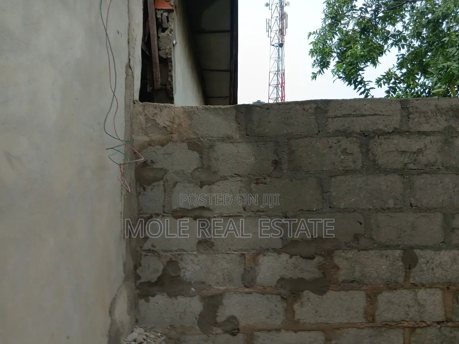 40 Acers Near Nestle Factory Sagamu Ogun in Obafemi-Owode