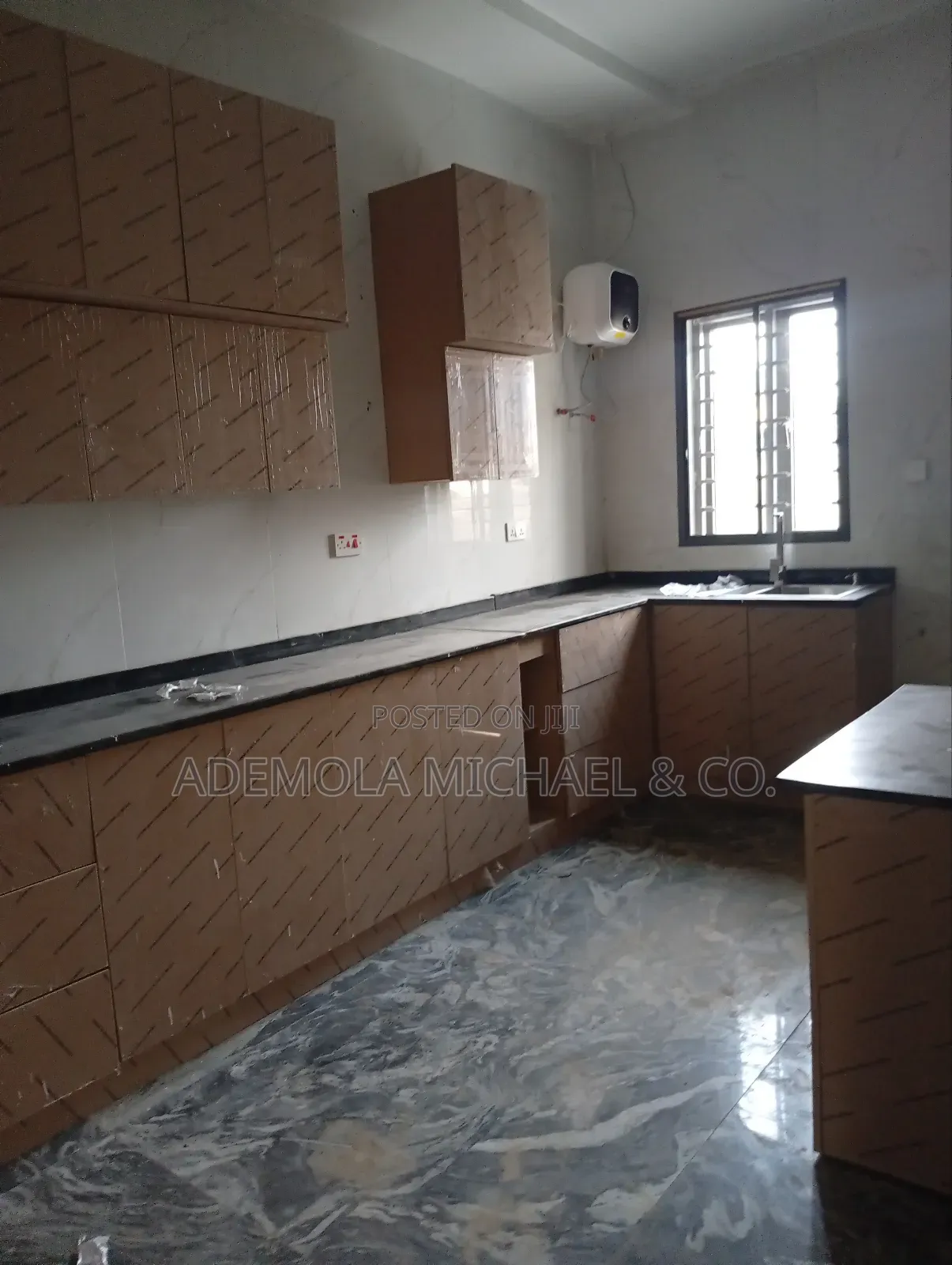 5bdrm Duplex in Mabushi for rent in Mabushi
