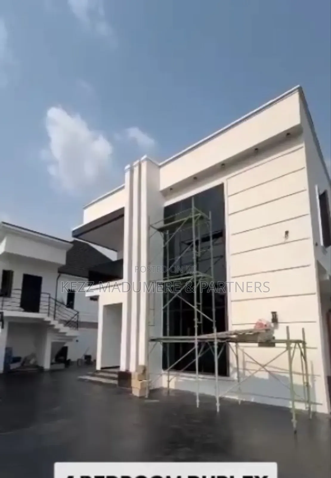 4bdrm Duplex in Off Dr Peter Odili for sale in Port-Harcourt
