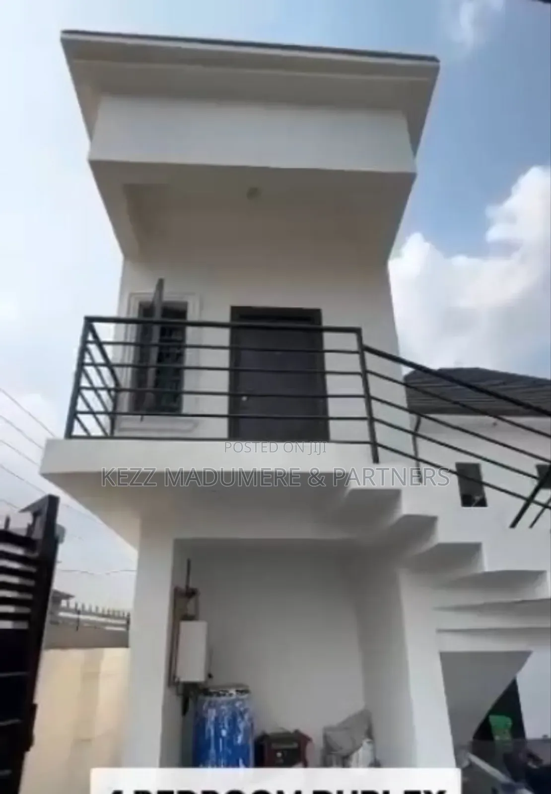 4bdrm Duplex in Off Dr Peter Odili for sale in Port-Harcourt