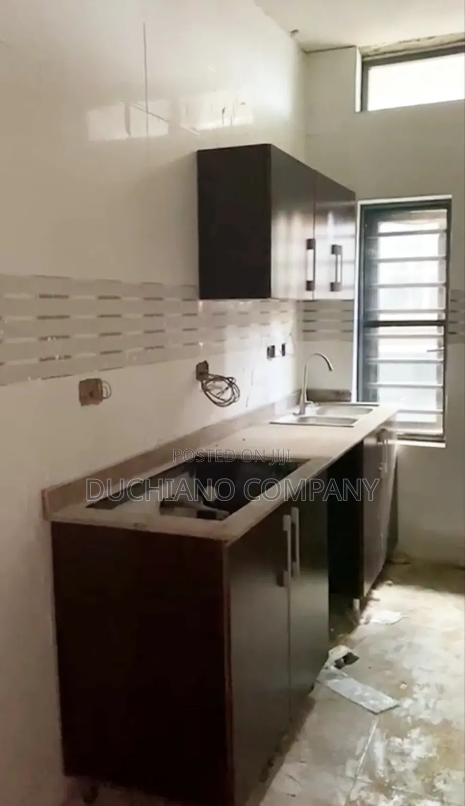 3bdrm Block of Flats in Yaba Gra, Jibowu for sale in Jibowu