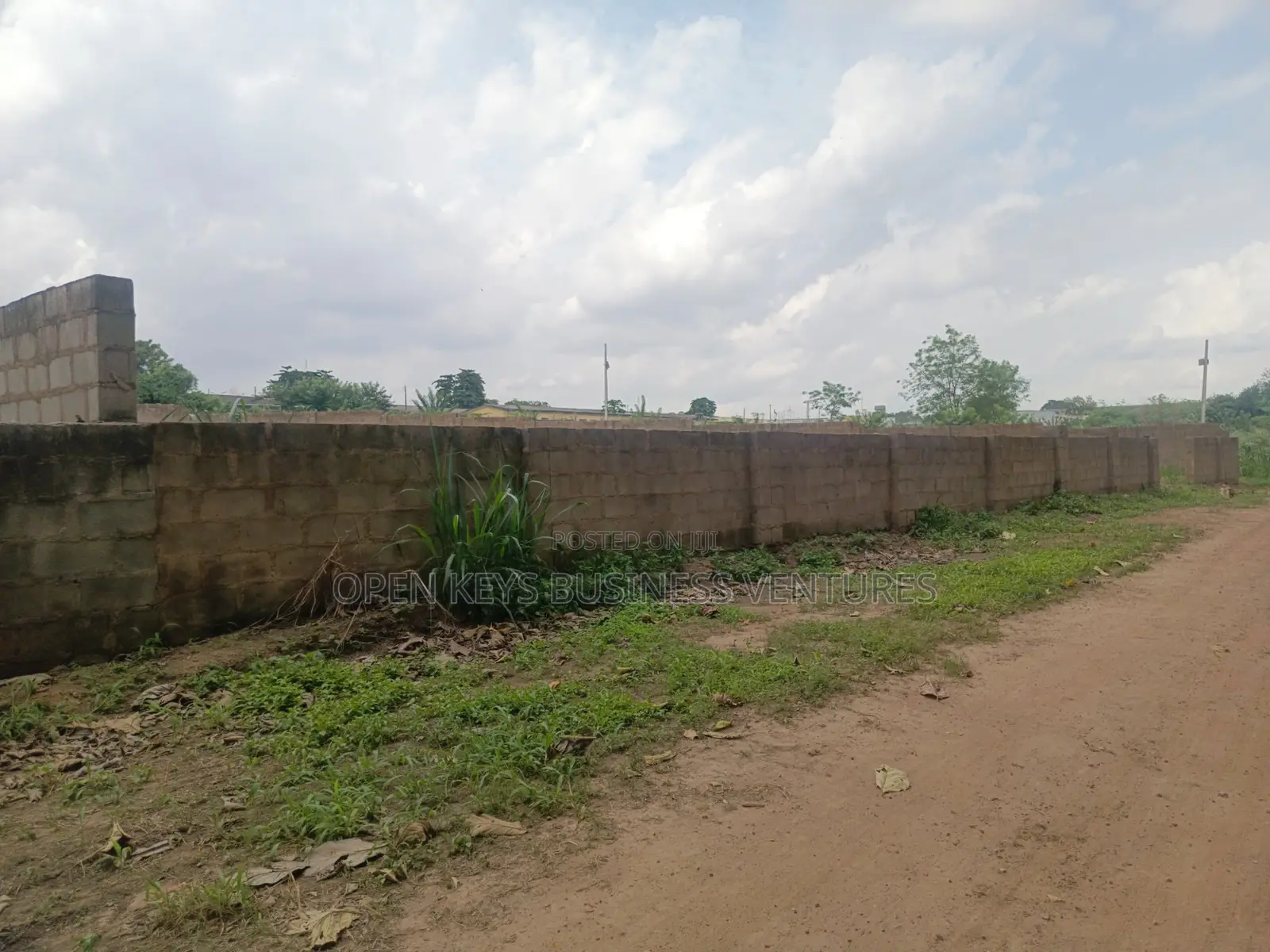 A Fenced Residential Land Measuring 848sqm in an Estate in Rind Road