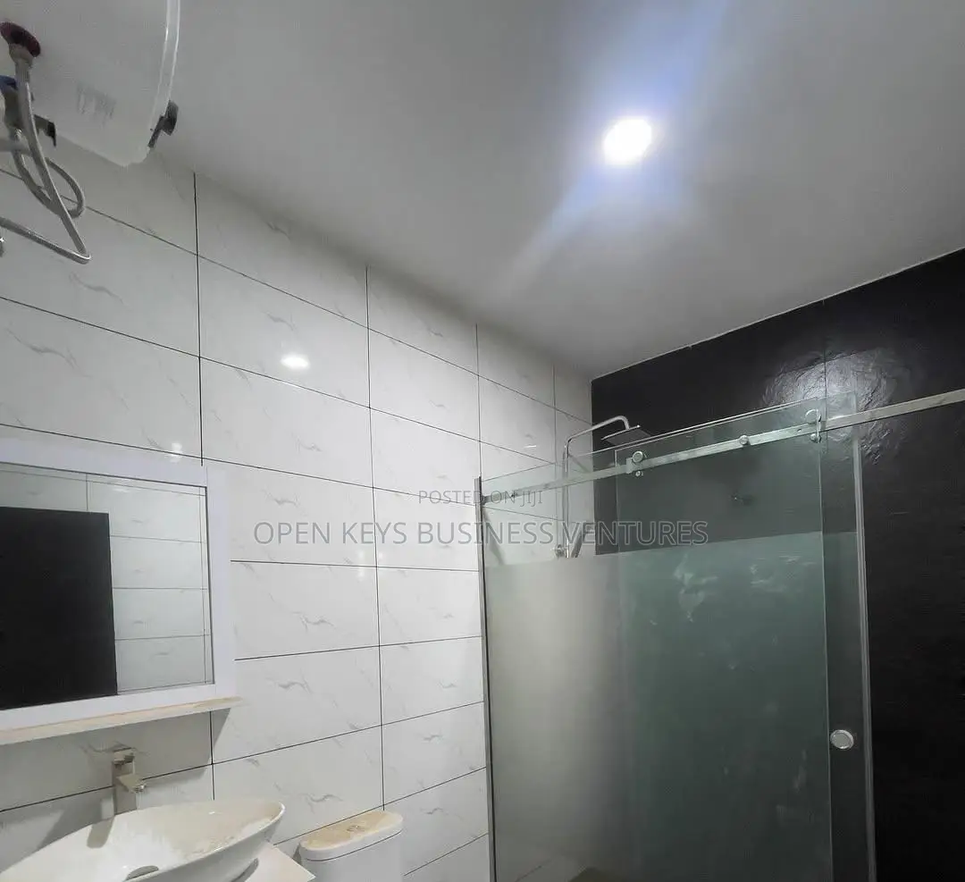 Furnished 3bdrm Duplex in Carlton Gate Estate, Akobo for sale in Akobo