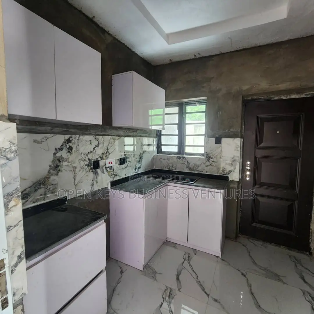 Furnished 3bdrm Bungalow in Mogana, Akala Express for sale in Akala Express