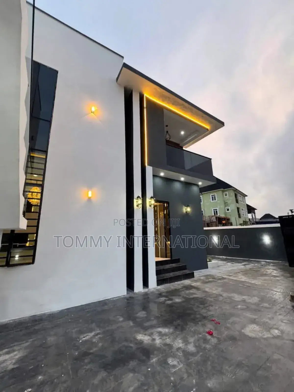 4bdrm Duplex in Shell Cooperative, Port-Harcourt for sale in Port-Harcourt