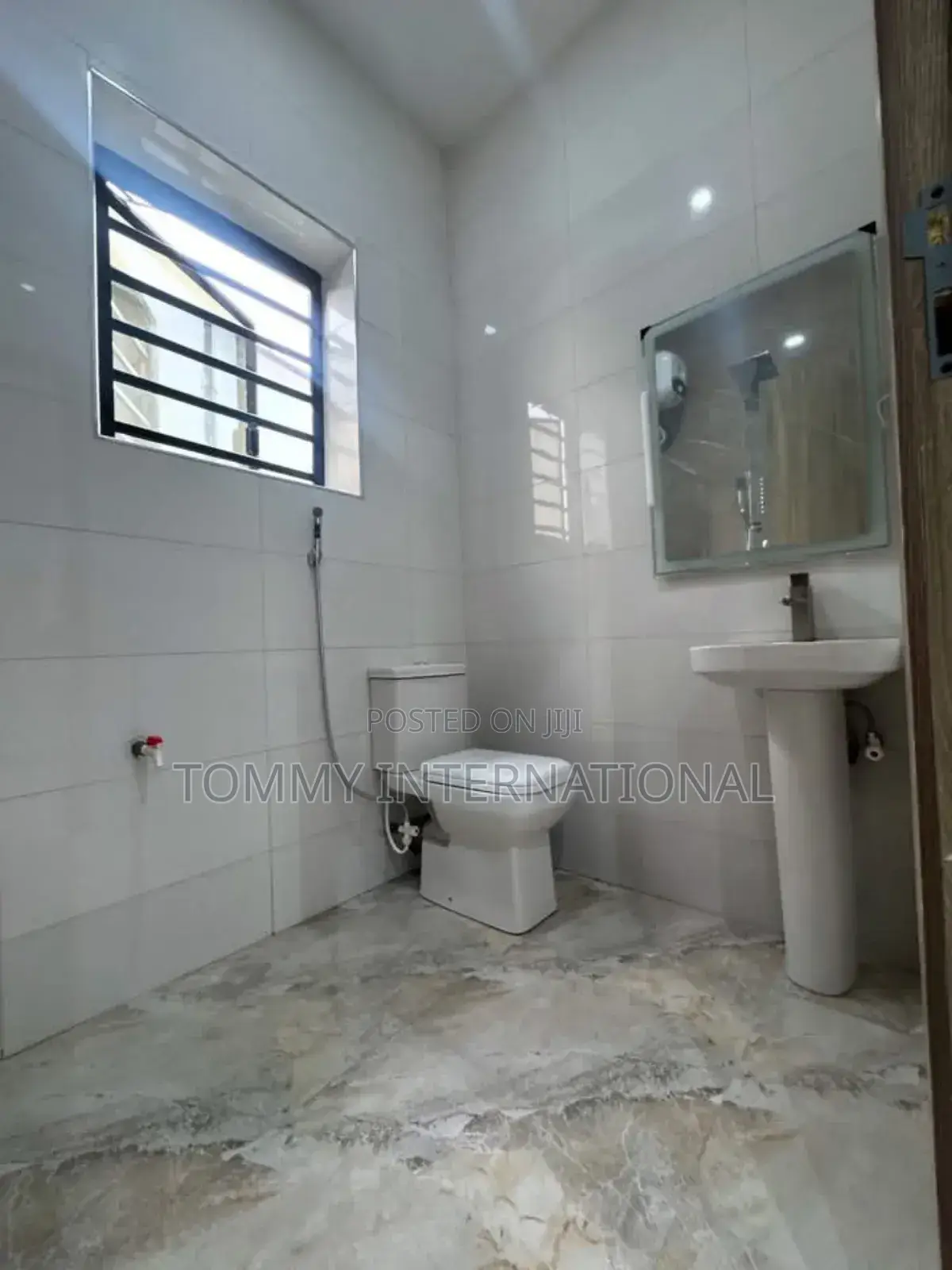 4bdrm Duplex in Shell Cooperative, Port-Harcourt for sale in Port-Harcourt