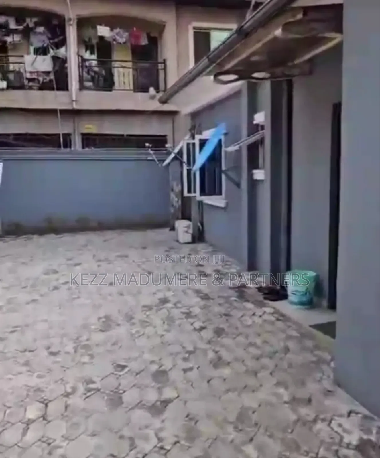 6bdrm Bungalow in Rumuduru Off, Port-Harcourt for sale in Port-Harcourt