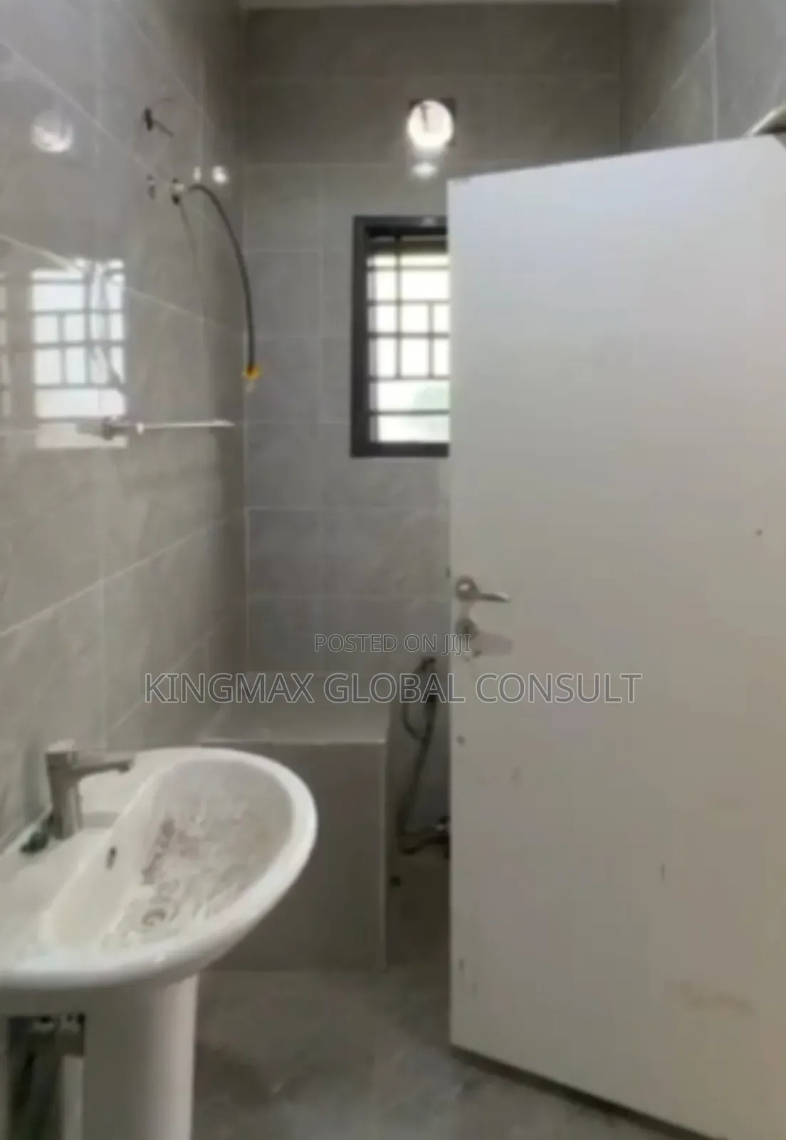 Furnished 6bdrm Duplex in Utako District for sale in Utako