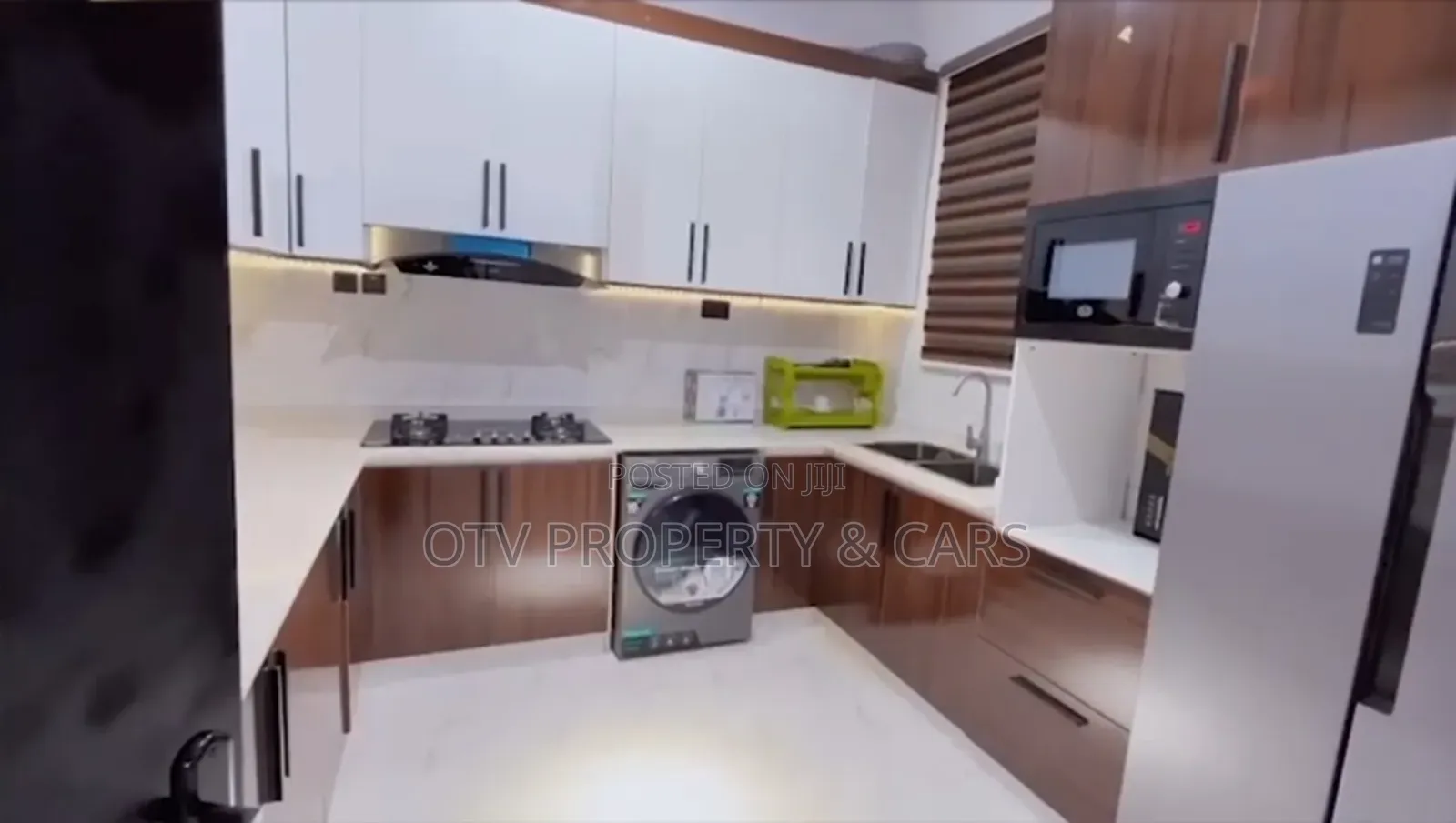 Furnished 2bdrm Apartment in Lekki Phase 1 for sale in Lekki Phase 1