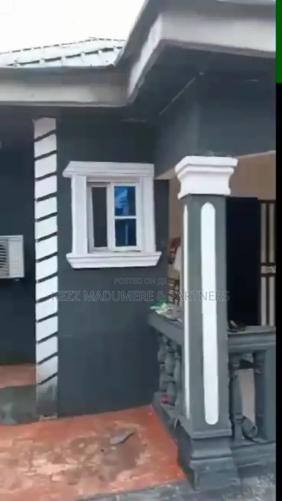 3bdrm Bungalow in Rumuehinwo Estate for sale in Port-Harcourt