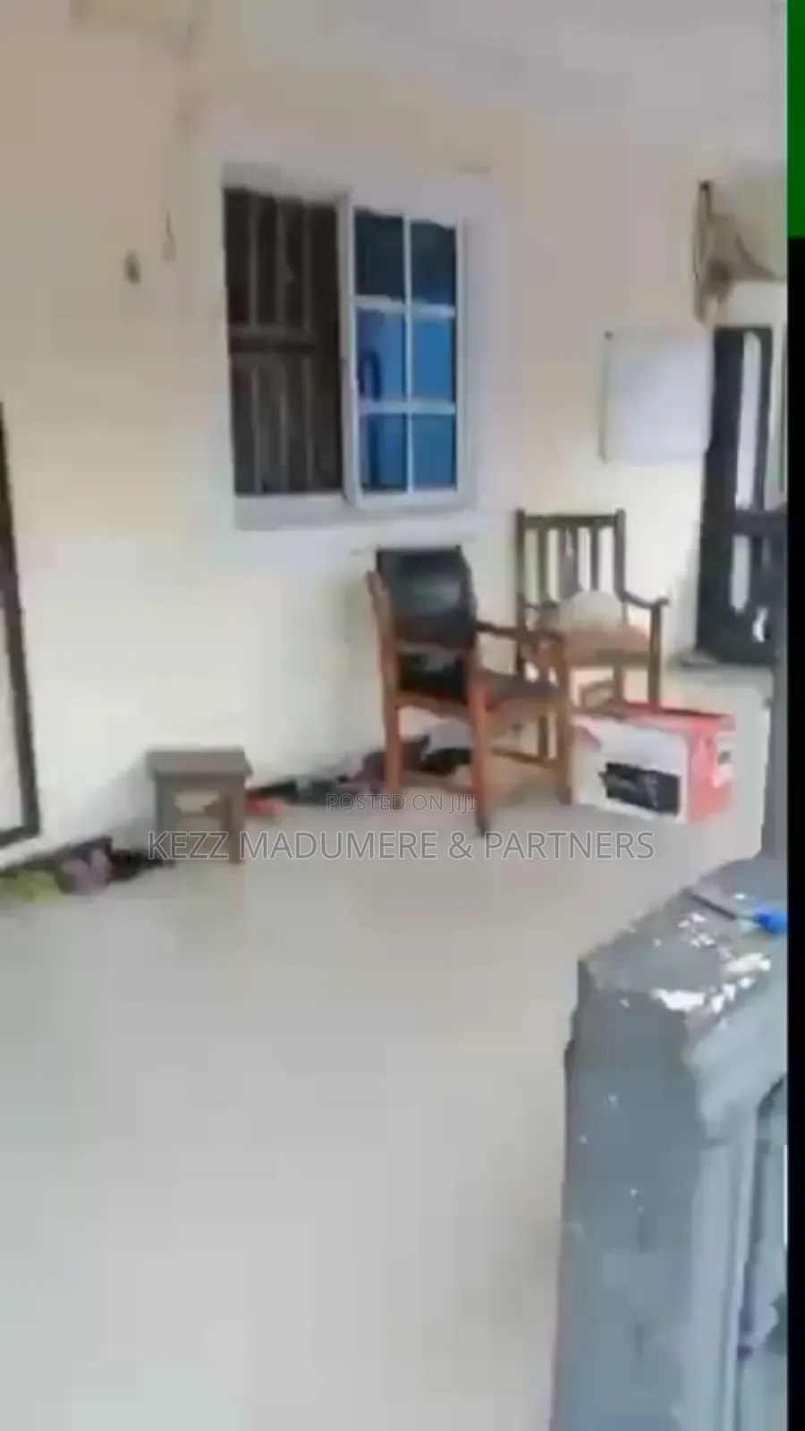 3bdrm Bungalow in Rumuehinwo Estate for sale in Port-Harcourt