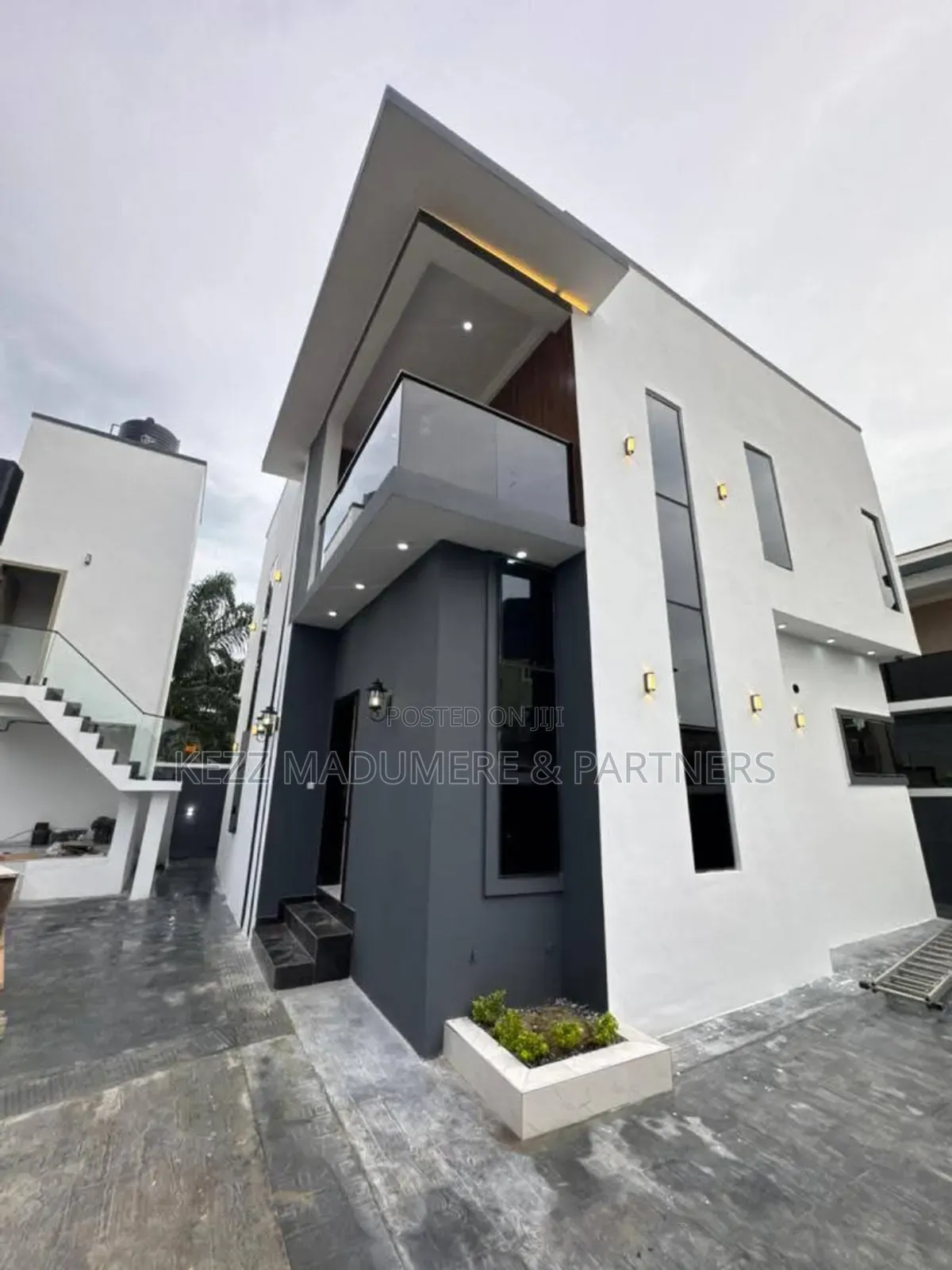 4bdrm Duplex in Shell Cooperative, Port-Harcourt for sale in Port-Harcourt