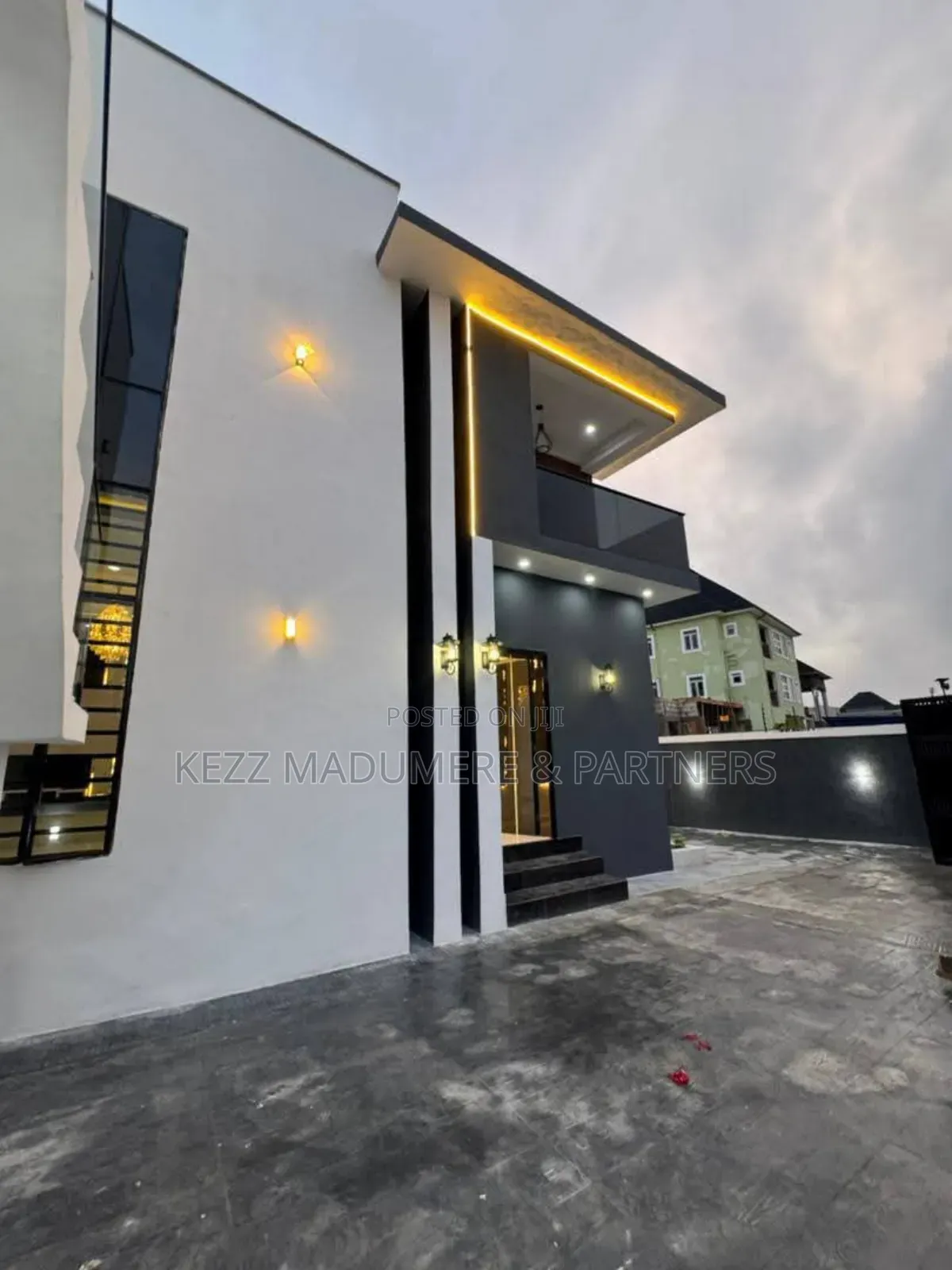 4bdrm Duplex in Shell Cooperative, Port-Harcourt for sale in Port-Harcourt