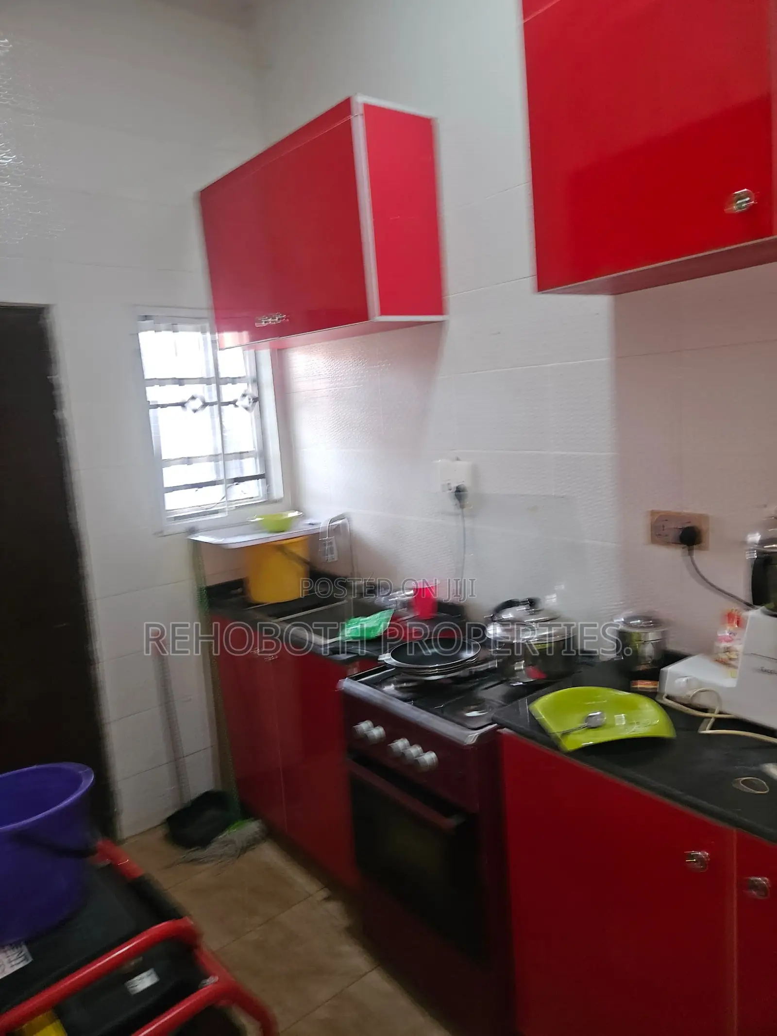 8bdrm Bungalow in Akogi Jankanta, Ibadan for sale in Ibadan