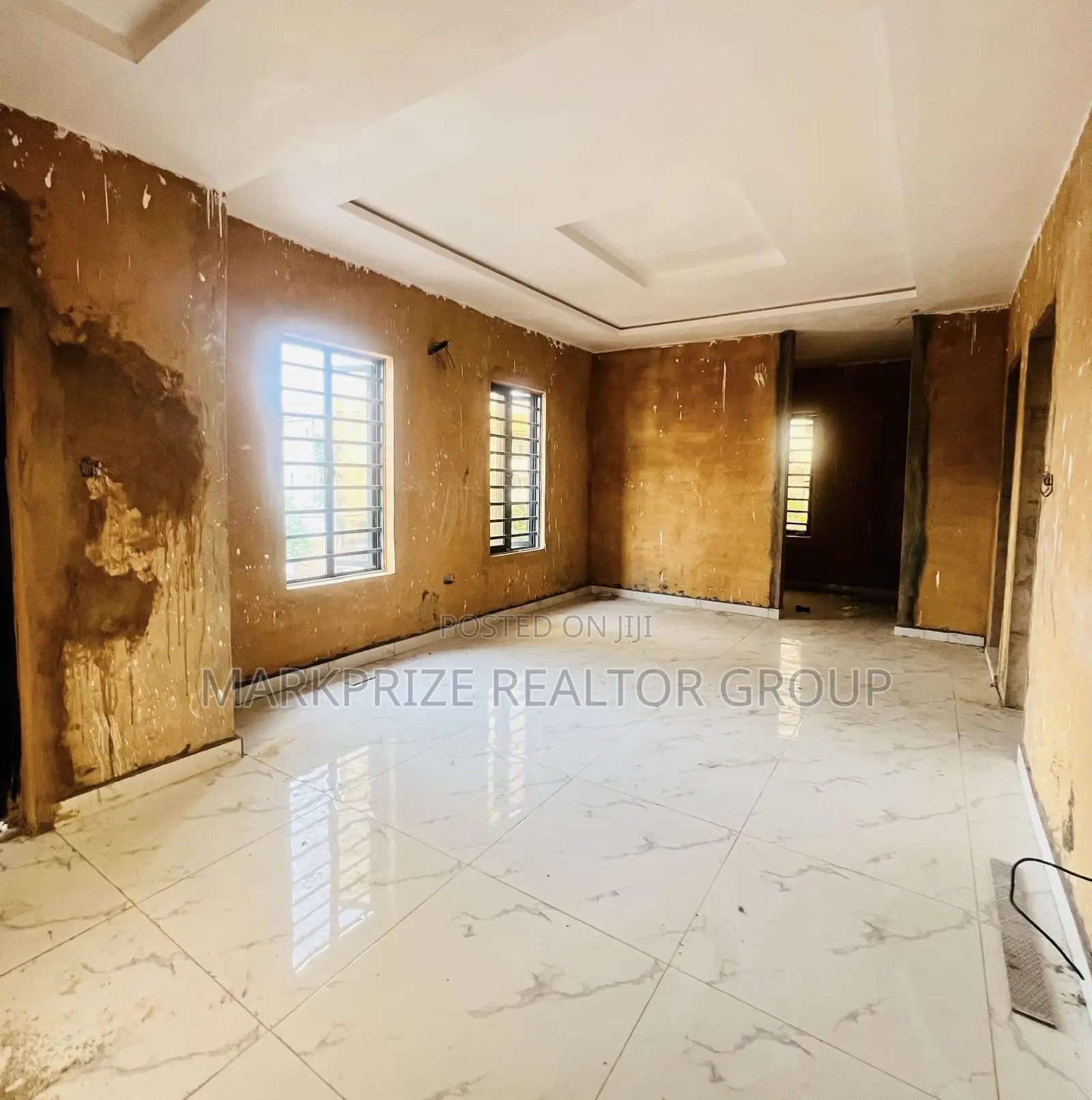 5bdrm Duplex in Opebi Ikeja Lagos for sale in Opebi