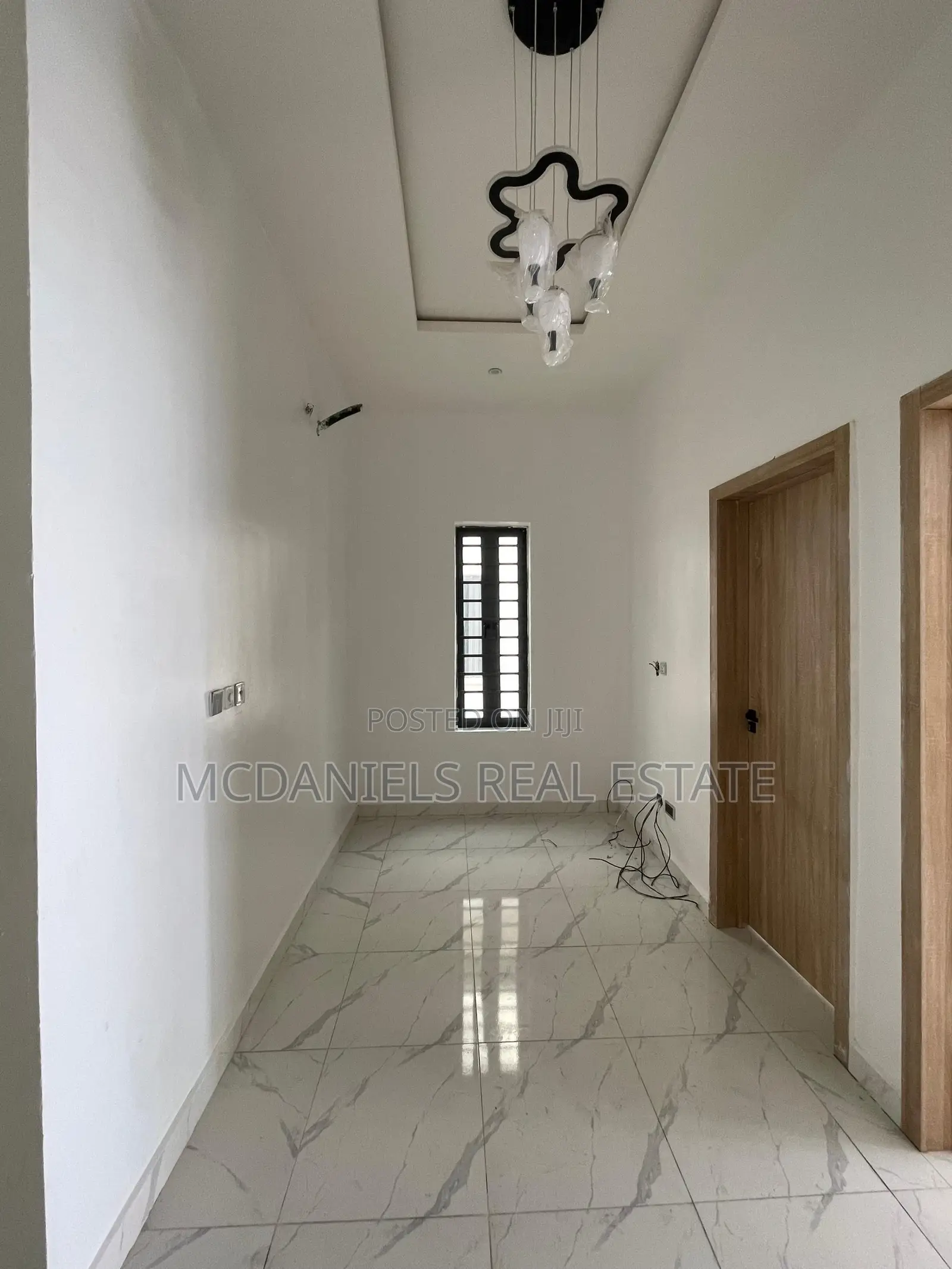 4bdrm Duplex in Ikota for sale in Ikota