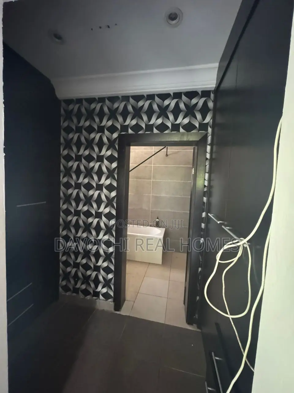 3bdrm Duplex in County Homes, Ikota for rent in Ikota