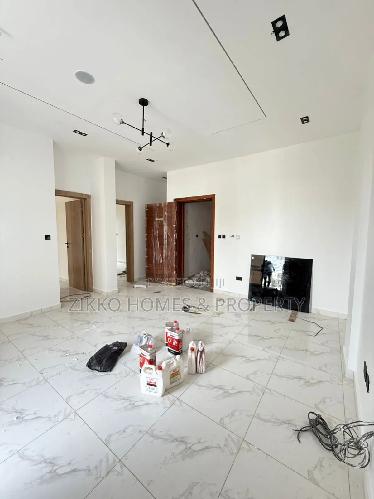 2bdrm Apartment in Ologolo Lekki for sale in Lekki
