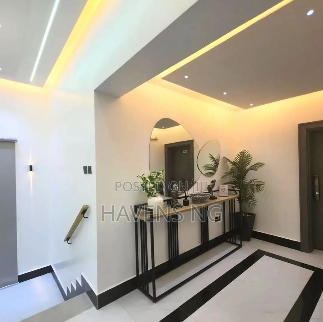 Luxurious Smart 1-Bedroom Apartment for Short Stays in Jabi